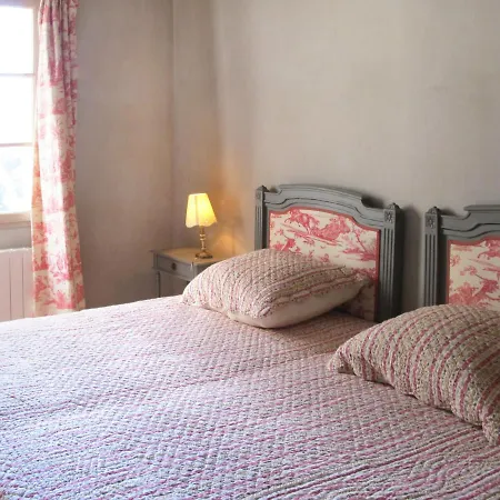 Le Collet Des Redons - Log170 By Interhome
